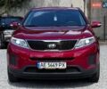 Красный Киа Соренто, объемом двигателя 2.36 л и пробегом 219 тыс. км за 11500 $, фото 2 на Automoto.ua