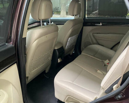 Червоний Кіа Соренто, об'ємом двигуна 2.35 л та пробігом 185 тис. км за 12100 $, фото 8 на Automoto.ua