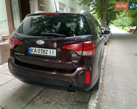 Червоний Кіа Соренто, об'ємом двигуна 2.35 л та пробігом 185 тис. км за 12100 $, фото 11 на Automoto.ua