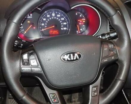 Червоний Кіа Соренто, об'ємом двигуна 2.4 л та пробігом 216 тис. км за 14900 $, фото 9 на Automoto.ua