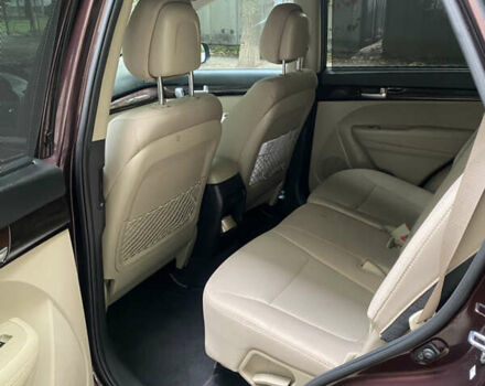 Червоний Кіа Соренто, об'ємом двигуна 2.35 л та пробігом 185 тис. км за 12100 $, фото 7 на Automoto.ua