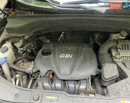 Червоний Кіа Соренто, об'ємом двигуна 2.35 л та пробігом 185 тис. км за 12100 $, фото 17 на Automoto.ua