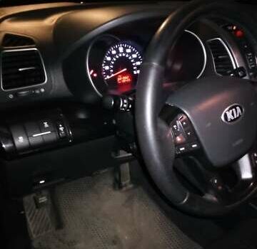 Червоний Кіа Соренто, об'ємом двигуна 2.4 л та пробігом 216 тис. км за 14900 $, фото 2 на Automoto.ua