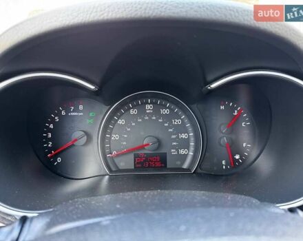 Красный Киа Соренто, объемом двигателя 2.36 л и пробегом 219 тыс. км за 11500 $, фото 15 на Automoto.ua
