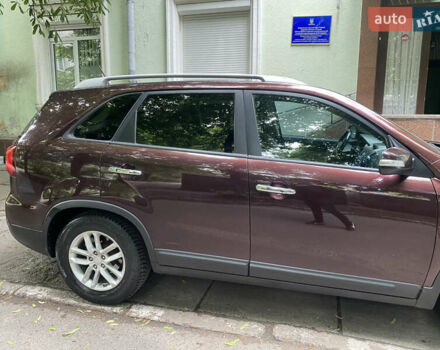 Червоний Кіа Соренто, об'ємом двигуна 2.35 л та пробігом 185 тис. км за 12100 $, фото 4 на Automoto.ua