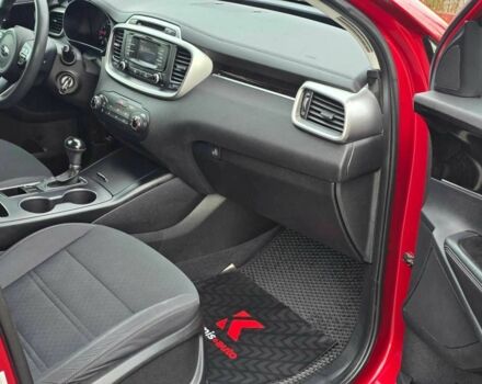 Красный Киа Соренто, объемом двигателя 2.4 л и пробегом 160 тыс. км за 12499 $, фото 18 на Automoto.ua