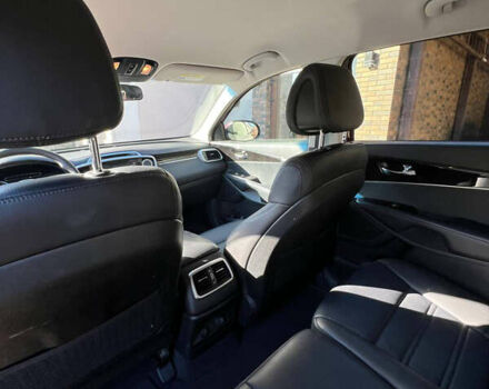 Красный Киа Соренто, объемом двигателя 2.4 л и пробегом 107 тыс. км за 15500 $, фото 3 на Automoto.ua