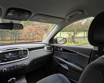 Красный Киа Соренто, объемом двигателя 2.4 л и пробегом 160 тыс. км за 12499 $, фото 14 на Automoto.ua