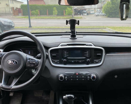 Киа Соренто 2015 в Львове на Automoto.ua Красный Киа Соренто, объемом двигателя 2.36 л и пробегом 163 тыс. км за 14800 $, фото 16 на Automoto.ua
