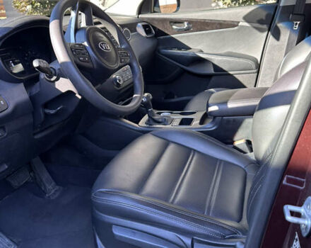 Красный Киа Соренто, объемом двигателя 2.4 л и пробегом 107 тыс. км за 15500 $, фото 10 на Automoto.ua