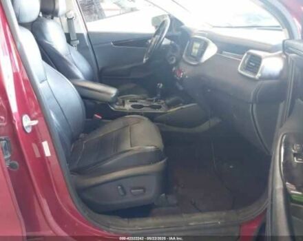 Красный Киа Соренто, объемом двигателя 3.3 л и пробегом 85 тыс. км за 2000 $, фото 11 на Automoto.ua