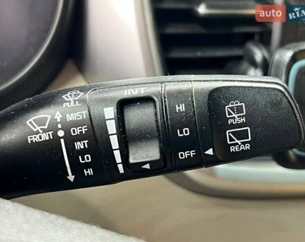 Красный Киа Соренто, объемом двигателя 2.36 л и пробегом 113 тыс. км за 15700 $, фото 20 на Automoto.ua