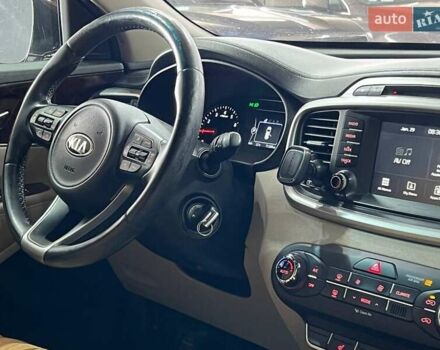 Красный Киа Соренто, объемом двигателя 2.36 л и пробегом 113 тыс. км за 15700 $, фото 3 на Automoto.ua