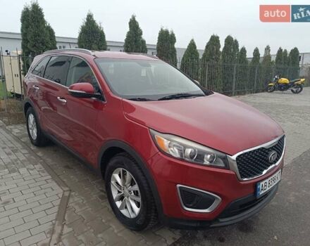 Красный Киа Соренто, объемом двигателя 2.36 л и пробегом 130 тыс. км за 17500 $, фото 1 на Automoto.ua