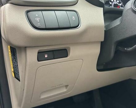 Красный Киа Соренто, объемом двигателя 3.34 л и пробегом 87 тыс. км за 16500 $, фото 32 на Automoto.ua