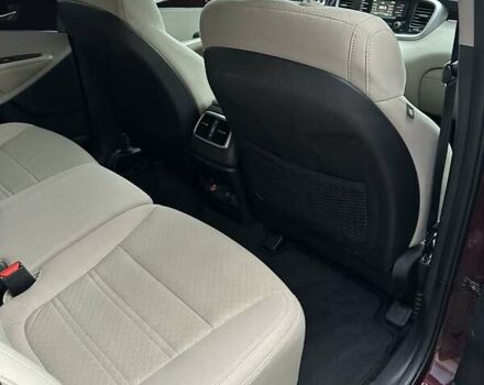 Красный Киа Соренто, объемом двигателя 3.34 л и пробегом 87 тыс. км за 16500 $, фото 17 на Automoto.ua