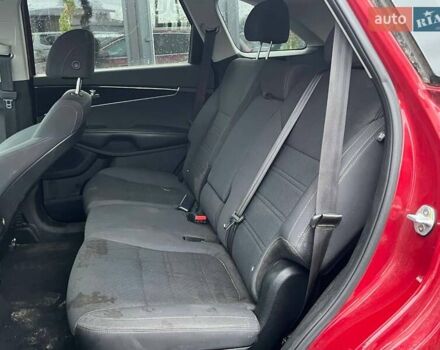 Красный Киа Соренто, объемом двигателя 2.4 л и пробегом 169 тыс. км за 9500 $, фото 22 на Automoto.ua