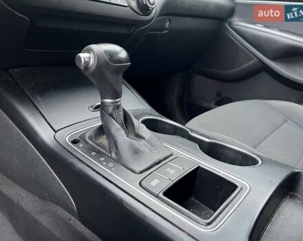 Красный Киа Соренто, объемом двигателя 2.4 л и пробегом 169 тыс. км за 9500 $, фото 15 на Automoto.ua