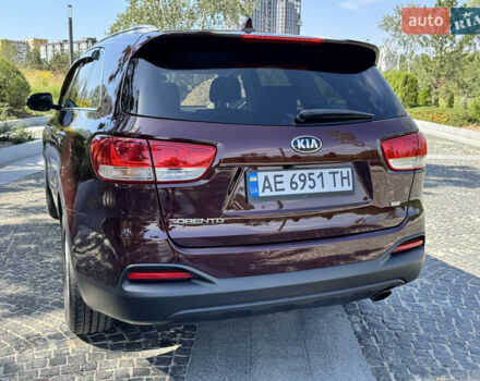 Червоний Кіа Соренто, об'ємом двигуна 2.4 л та пробігом 103 тис. км за 15100 $, фото 11 на Automoto.ua