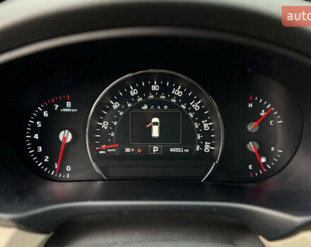Красный Киа Соренто, объемом двигателя 2 л и пробегом 68 тыс. км за 17700 $, фото 10 на Automoto.ua