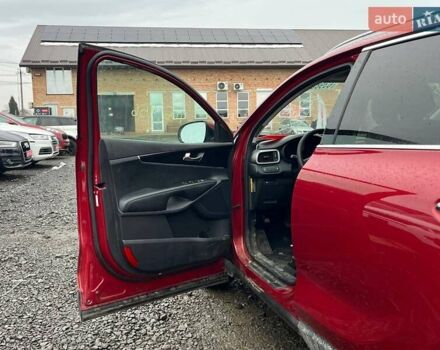 Красный Киа Соренто, объемом двигателя 2.4 л и пробегом 169 тыс. км за 9500 $, фото 9 на Automoto.ua