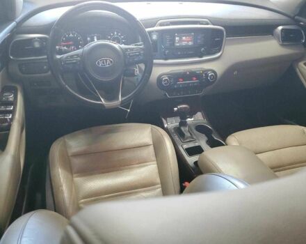 Красный Киа Соренто, объемом двигателя 2.4 л и пробегом 120 тыс. км за 10500 $, фото 7 на Automoto.ua