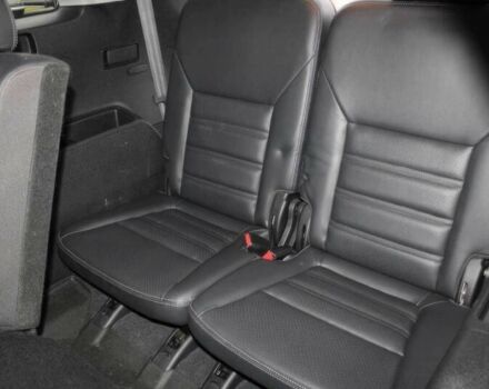 Красный Киа Соренто, объемом двигателя 2.4 л и пробегом 59 тыс. км за 6400 $, фото 10 на Automoto.ua