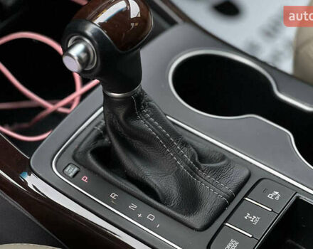 Красный Киа Соренто, объемом двигателя 2 л и пробегом 68 тыс. км за 17700 $, фото 13 на Automoto.ua