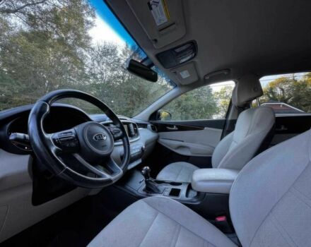 Кіа Соренто 2017 у Вінниці на Automoto.ua Червоний Кіа Соренто, об'ємом двигуна 2.4 л та пробігом 69 тис. км за 12000 $, фото 8 на Automoto.ua