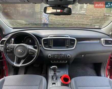 Червоний Кіа Соренто, об'ємом двигуна 2.36 л та пробігом 45 тис. км за 22000 $, фото 7 на Automoto.ua