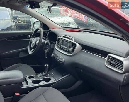 Красный Киа Соренто, объемом двигателя 2.4 л и пробегом 169 тыс. км за 9500 $, фото 13 на Automoto.ua