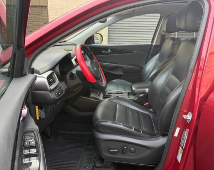 Червоний Кіа Соренто, об'ємом двигуна 2 л та пробігом 38 тис. км за 10900 $, фото 8 на Automoto.ua