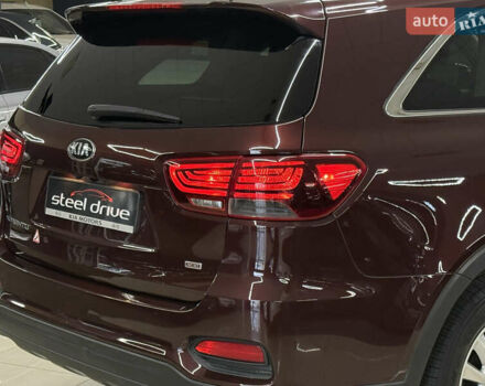 Красный Киа Соренто, объемом двигателя 2.36 л и пробегом 96 тыс. км за 17999 $, фото 8 на Automoto.ua