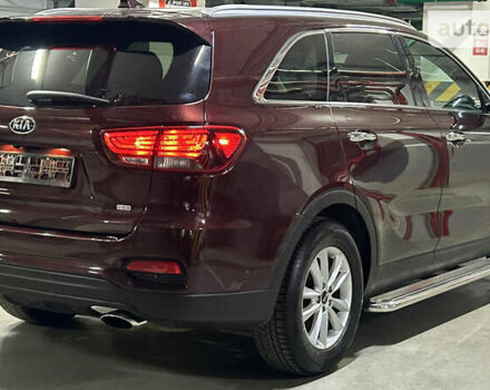 Красный Киа Соренто, объемом двигателя 2.36 л и пробегом 99 тыс. км за 18900 $, фото 26 на Automoto.ua