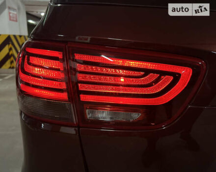 Красный Киа Соренто, объемом двигателя 2.36 л и пробегом 99 тыс. км за 18900 $, фото 15 на Automoto.ua