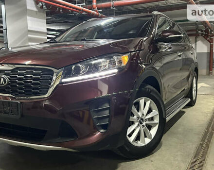 Красный Киа Соренто, объемом двигателя 2.36 л и пробегом 99 тыс. км за 18900 $, фото 1 на Automoto.ua