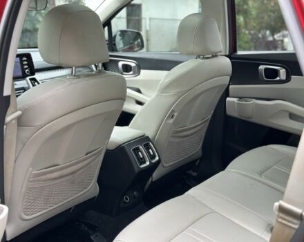 Кіа Соренто 2020 у Львові на Automoto.ua Червоний Кіа Соренто, об'ємом двигуна 2.5 л та пробігом 99 тис. км за 19900 $, фото 16 на Automoto.ua