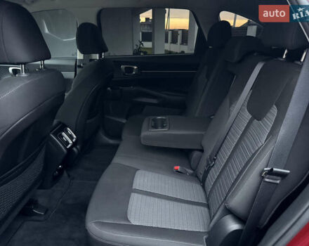 Красный Киа Соренто, объемом двигателя 2.49 л и пробегом 65 тыс. км за 24800 $, фото 23 на Automoto.ua