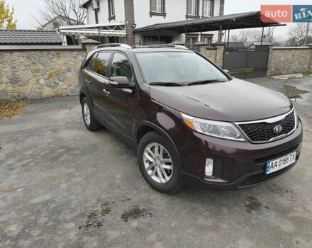 Красный Киа Соренто, объемом двигателя 2.36 л и пробегом 200 тыс. км за 12500 $, фото 1 на Automoto.ua