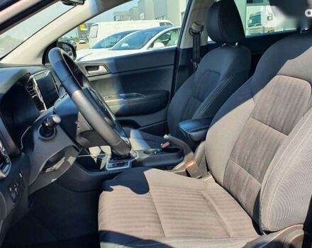 Киа Соренто, объемом двигателя 1.7 л и пробегом 179 тыс. км за 18500 $, фото 9 на Automoto.ua