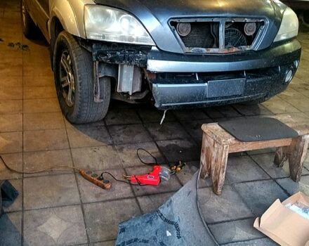 Киа Соренто, объемом двигателя 2.5 л и пробегом 200 тыс. км за 3000 $, фото 2 на Automoto.ua