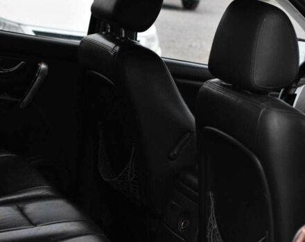 Киа Соренто, объемом двигателя 2.5 л и пробегом 336 тыс. км за 2950 $, фото 14 на Automoto.ua