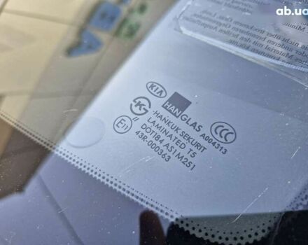 Киа Соренто, объемом двигателя 2.5 л и пробегом 330 тыс. км за 7199 $, фото 10 на Automoto.ua