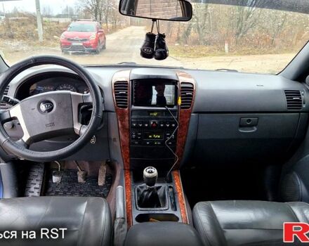 Кіа Соренто, об'ємом двигуна 25 л та пробігом 220 тис. км за 4300 $, фото 5 на Automoto.ua