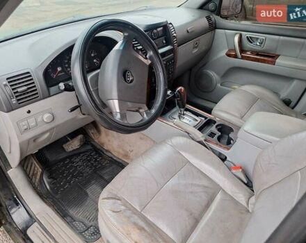 Киа Соренто, объемом двигателя 2.5 л и пробегом 334 тыс. км за 4000 $, фото 12 на Automoto.ua