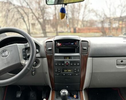 Кіа Соренто, об'ємом двигуна 2.5 л та пробігом 250 тис. км за 3400 $, фото 8 на Automoto.ua