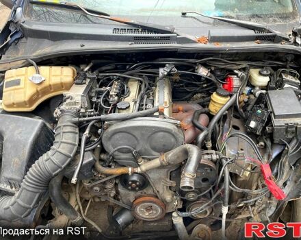 Киа Соренто, объемом двигателя 2.4 л и пробегом 234 тыс. км за 3200 $, фото 5 на Automoto.ua