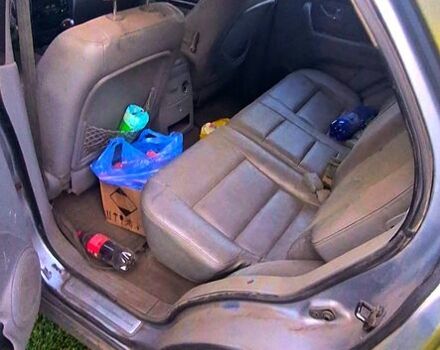 Киа Соренто 2004 в Харькове на Automoto.ua Киа Соренто, объемом двигателя 2.5 л и пробегом 300 тыс. км за 2200 $, фото 3 на Automoto.ua