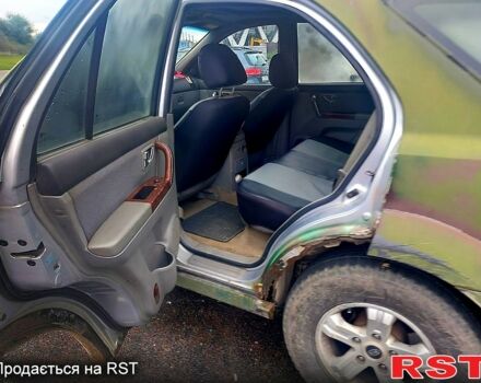 Киа Соренто, объемом двигателя 2.5 л и пробегом 280 тыс. км за 2495 $, фото 7 на Automoto.ua