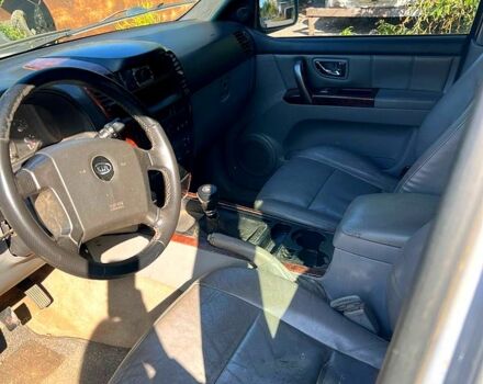 Киа Соренто, объемом двигателя 2.5 л и пробегом 327 тыс. км за 3500 $, фото 4 на Automoto.ua